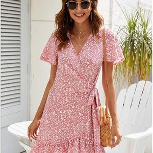 Pink and White V Neck Wrap Dress💗